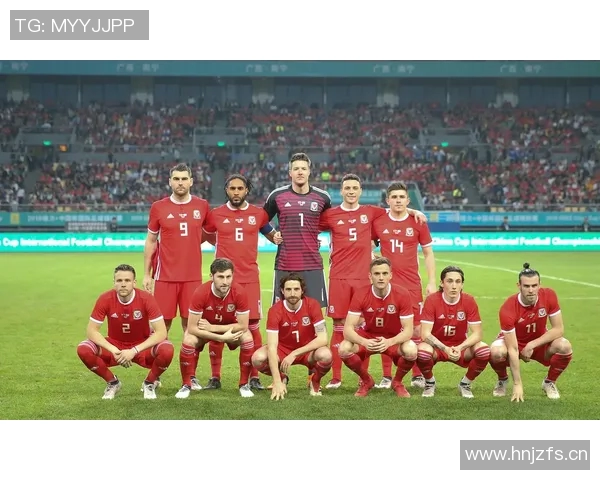 威尔士西班牙新主场红袍:足球激情的全新演绎 威尔士西班牙新主场红袍:足球激情的全新演绎