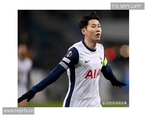 热血重燃!孙兴慜回归,热刺更衣室的温暖瞬间 热血重燃!孙兴慜回归,热刺更衣室的温暖瞬间